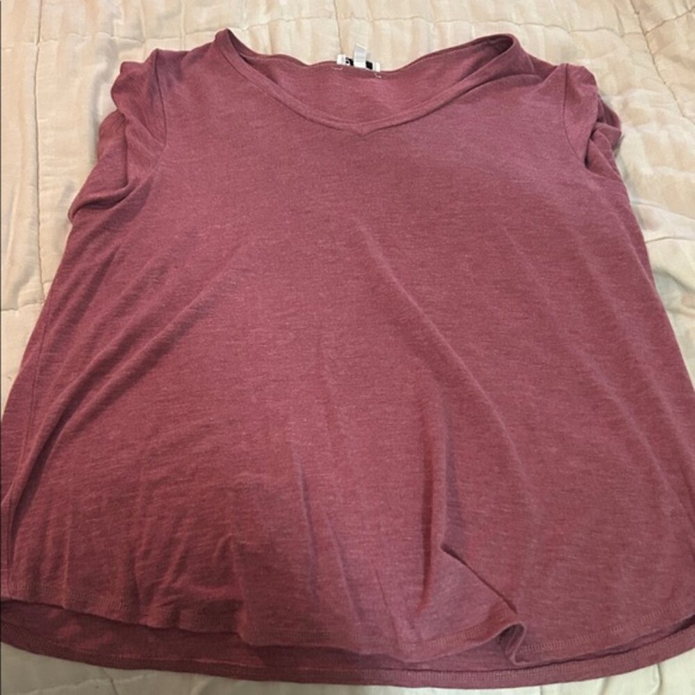 Jessica Simpson Mauve Short Sleeve Top